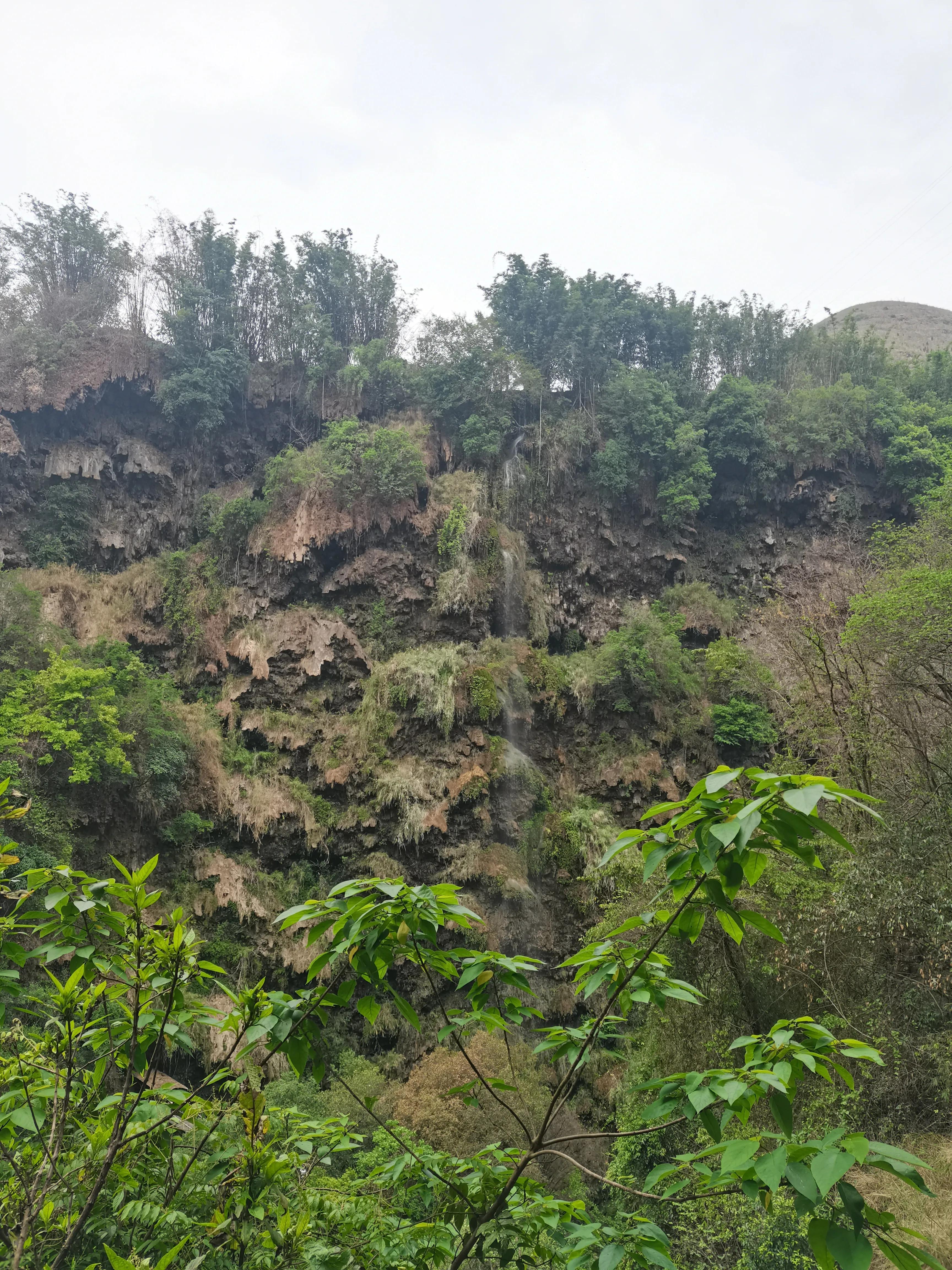 马岭河大峡谷风景区航拍,马岭河大峡谷风景区2024免门票吗