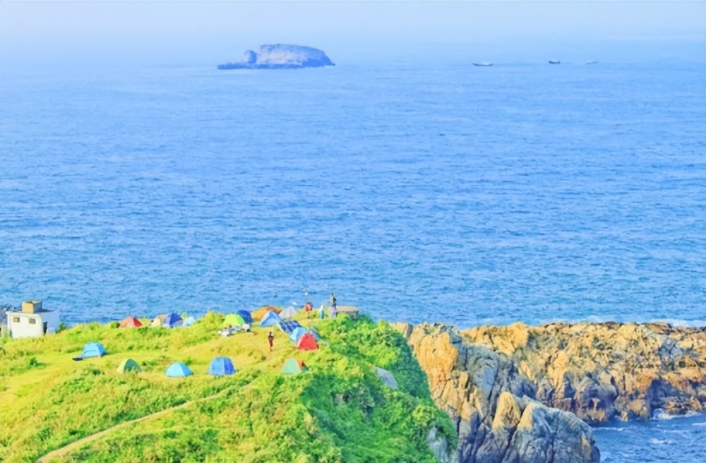 租房车出游攻略 (想租房车去旅行上海去哪里找房车)