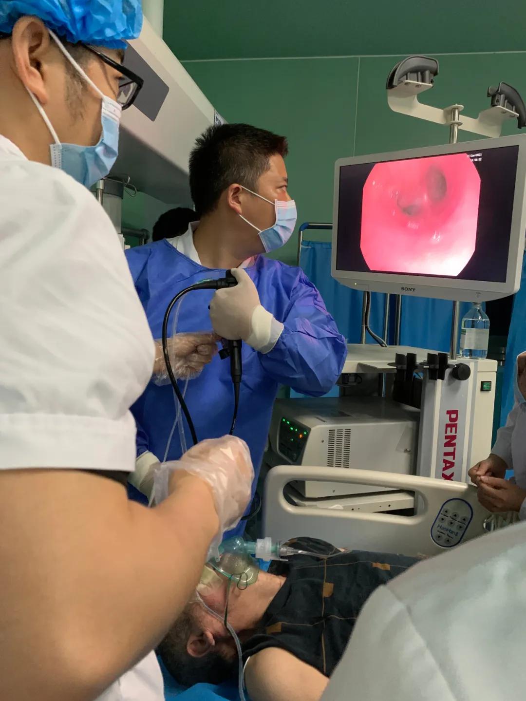 肠镜和支气管镜哪个更痛苦,支气管镜和胃肠镜哪个操作难