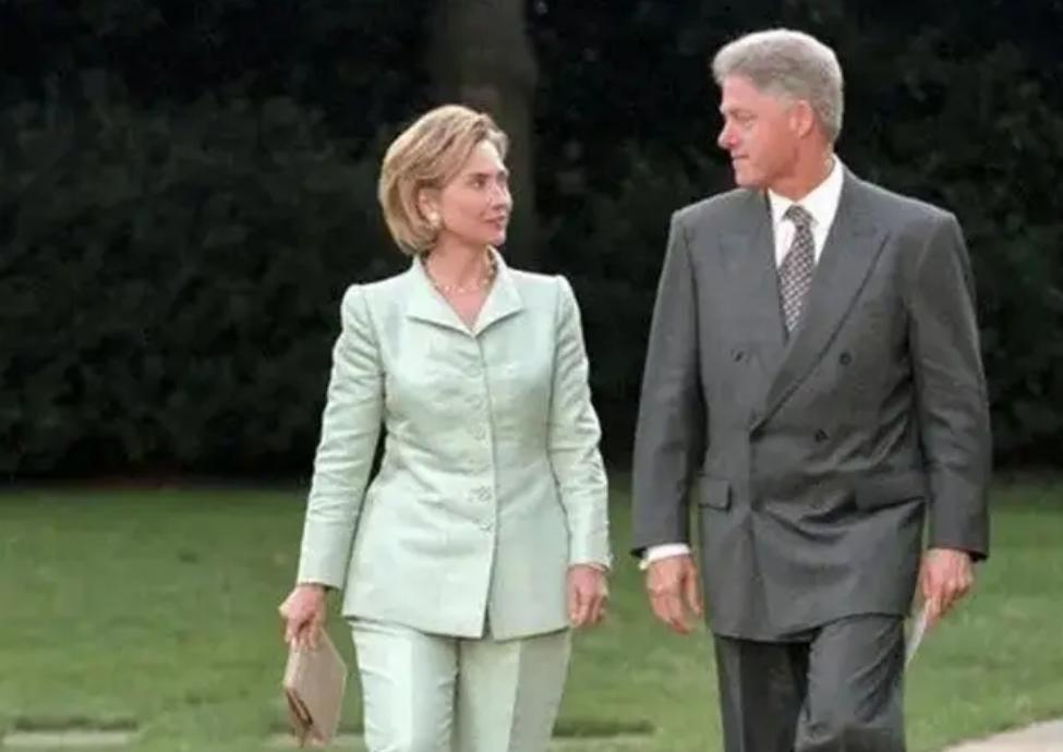 “蛇蝎毒妇”希拉里，手段有多狠辣？手握死亡名单无人敢惹