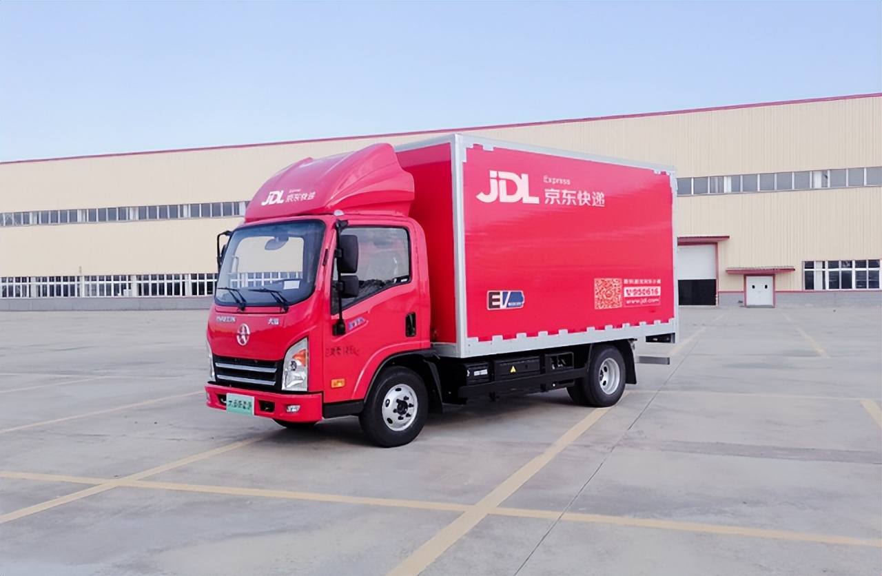 出海加速！全路程首个“双碳”换电物流车队规模化运营启示录