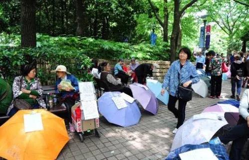 上海地标建筑群外滩打卡地,上海外滩最红地标