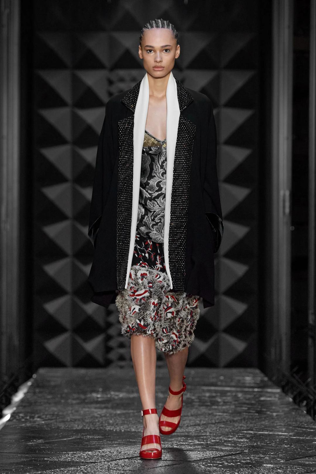 2023秋冬伦敦时装周收官,2022秋冬巴黎时装周什么时候开始