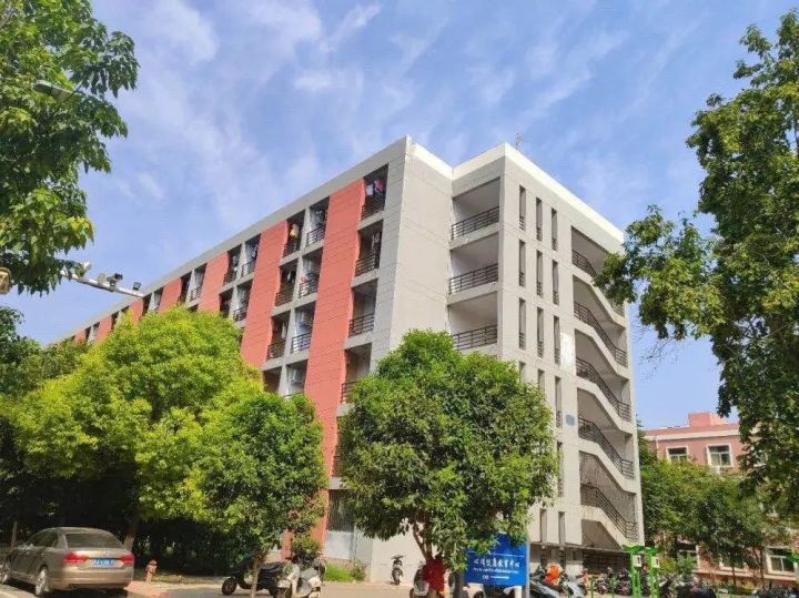 「郑大考研」郑大校园环境和宿舍周边介绍