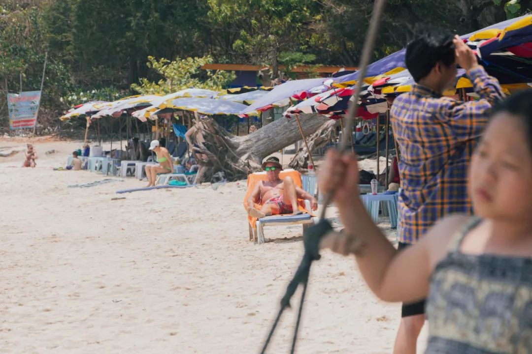 鍘绘嘲鍥芥浖璋峰拰鑺彁闆呯殑鏀荤暐,鍘绘嘲鍥界帺杞浖璋疯姯鎻愰泤