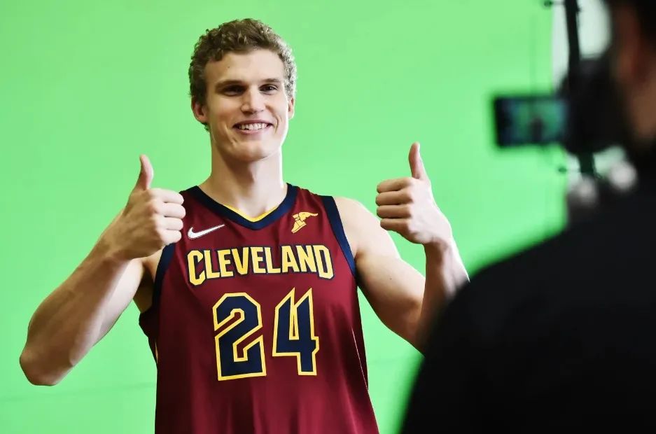 爵士vs快船赛后分析,爵士与骑士交易