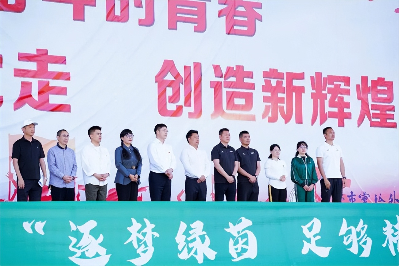 成实外教育集团大学,成实外高中足球校队