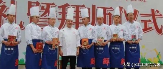 怎样做成粒粒分明的黄金炒饭,老干妈炒饭黄金炒饭