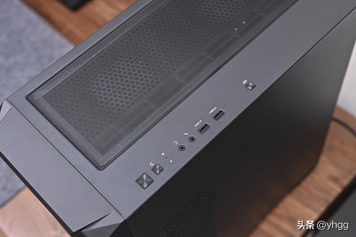 低调实用中塔——ROGZ690HERO+影驰4070Ti+银欣FARAB2装机展示