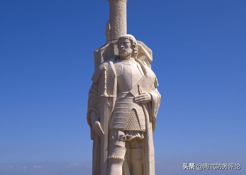 两艘美舰差点相撞，拍下视频的公园摄像头被美海军勒令拆除