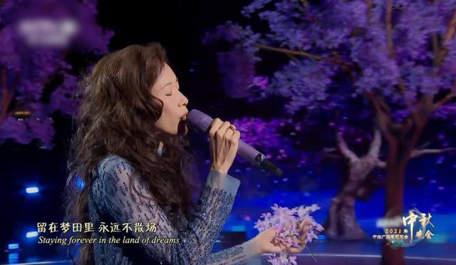 韩红莫文蔚谁唱的好听,韩红和莫文蔚谁唱得好听