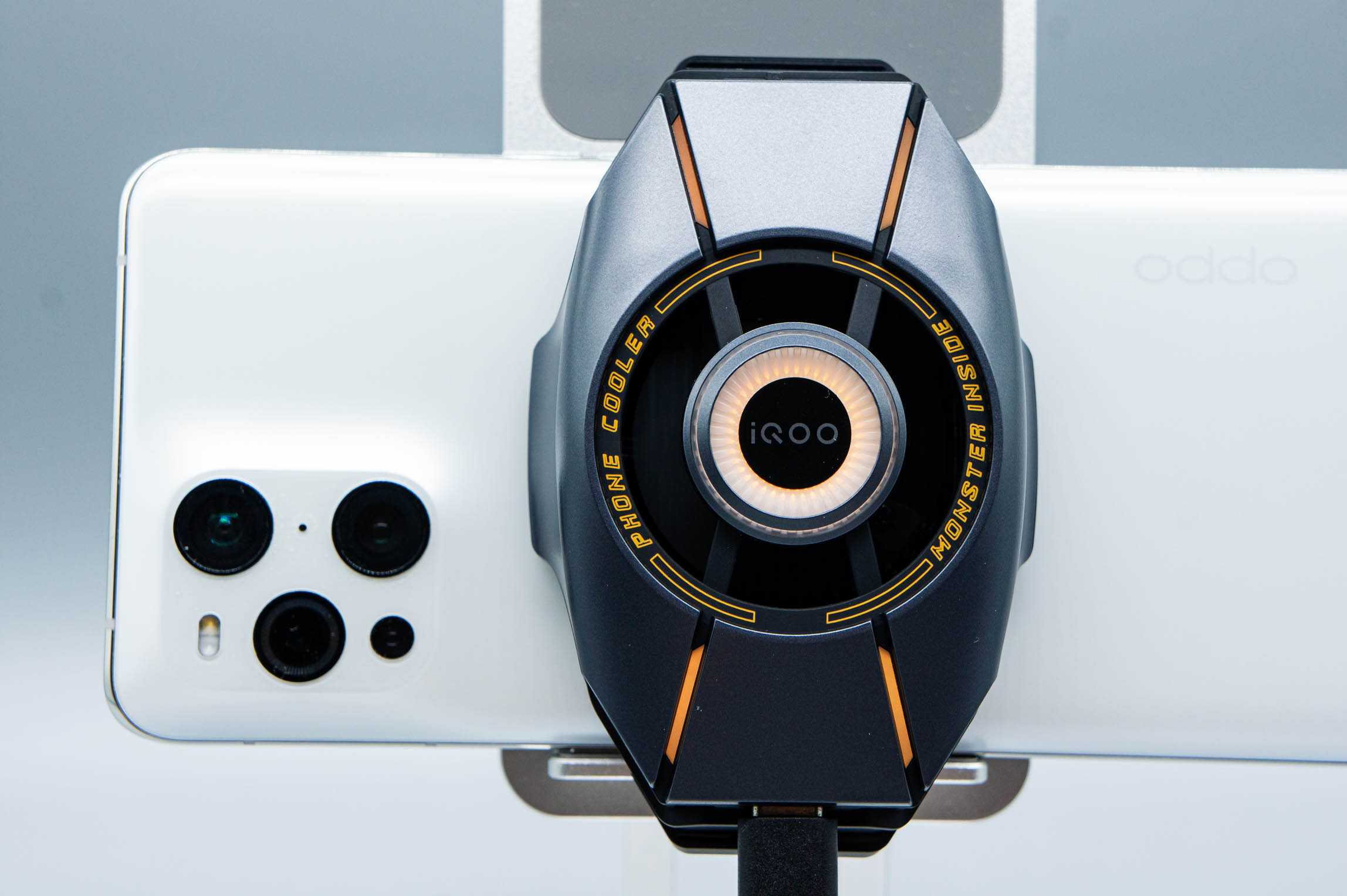 手机游戏散热背夹测评,游戏手机配散热背夹极限测试