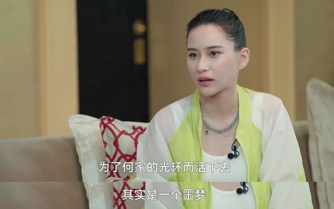 蓝琼缨因为什么去世,赌王二太蓝琼缨传奇的一生