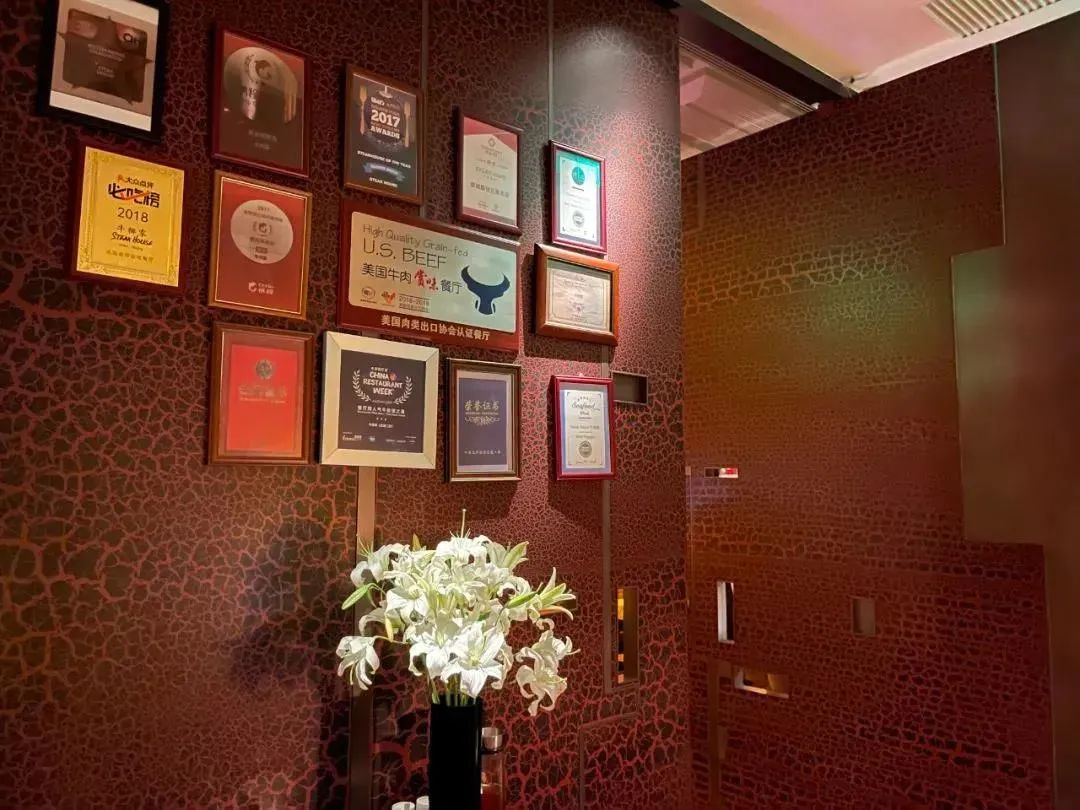 网红第一餐厅,网红餐厅前十名餐厅