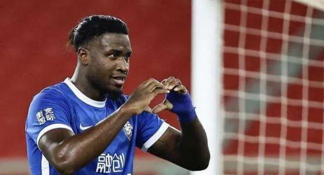 武汉三镇队首败,武汉三镇夺得中超冠军三年三冠