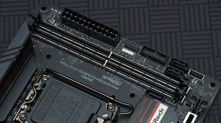 rogz11主机,rogz11可以配什么主板