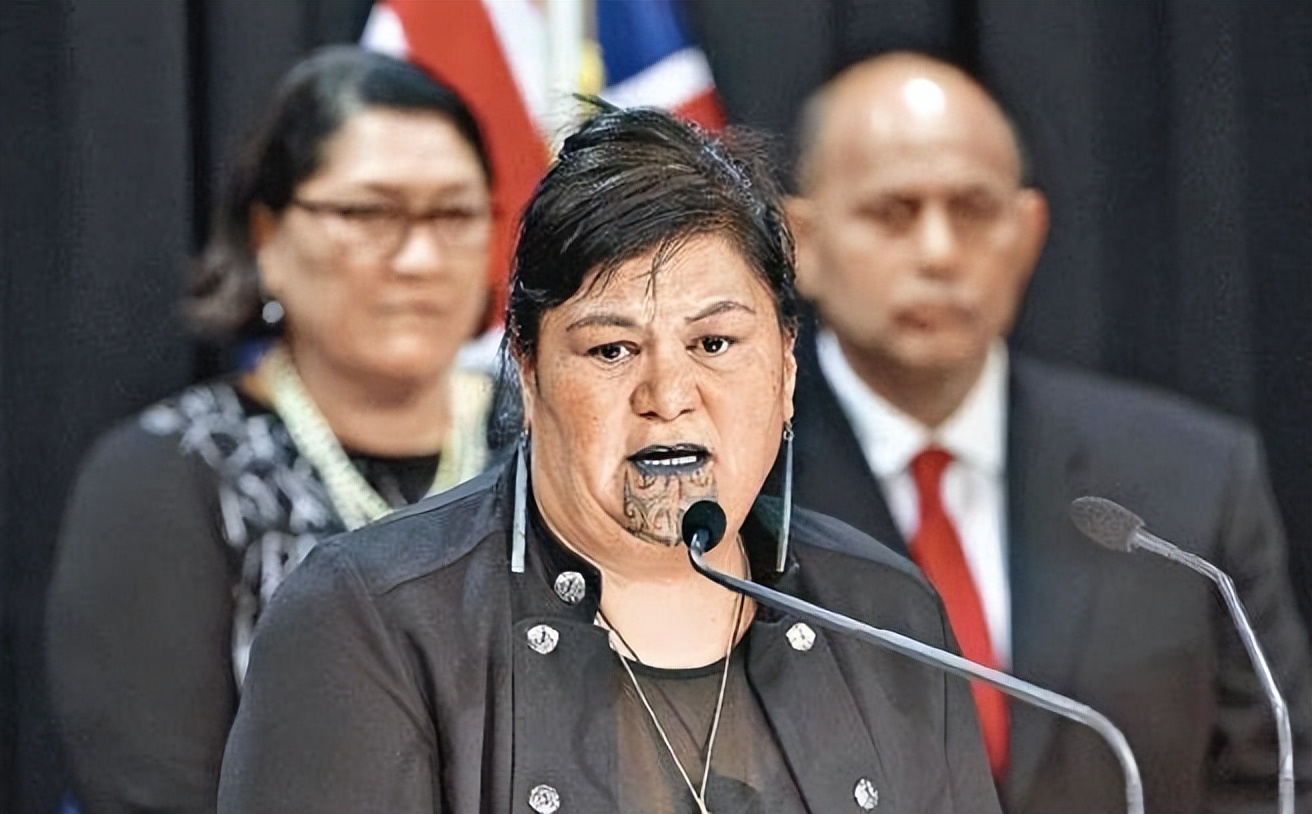 新西兰外长马胡塔,新西兰外长纹马胡塔