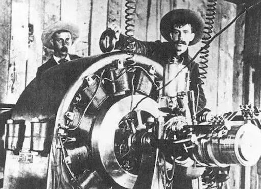 为什么手机充电插头会发热,为什么手机充电插头总是坏