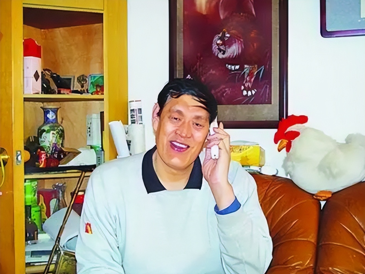 穆铁柱时期的男篮名单,篮球巨人穆铁柱身高