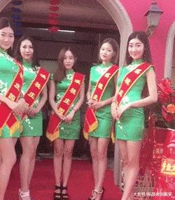 女朋友的房间里找到的工具,她说是手电筒,真以为我不懂吗?