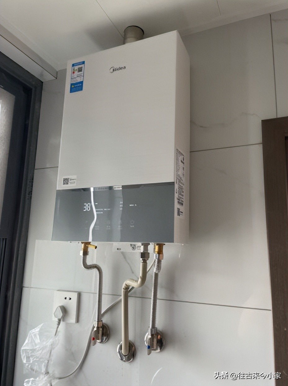 燃气热水器美的和卡萨帝哪个好,美的和海尔0冷水燃气热水器推荐