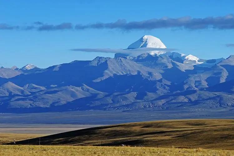 西藏冈仁波齐峰登顶,冈仁波齐峰为什么是世界第一神山