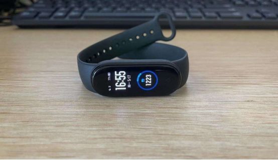 智能手环超长续航200左右,什么智能手环续航时间长