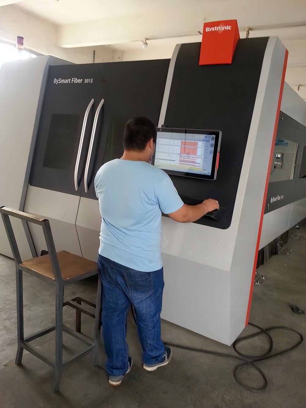 哪些因素会影响激光立体成形制造,激光立体成形性能研究