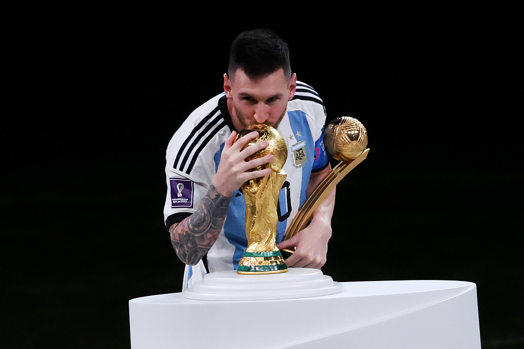 曼城三冠王哈兰德,曼城三冠王后哈兰德身价