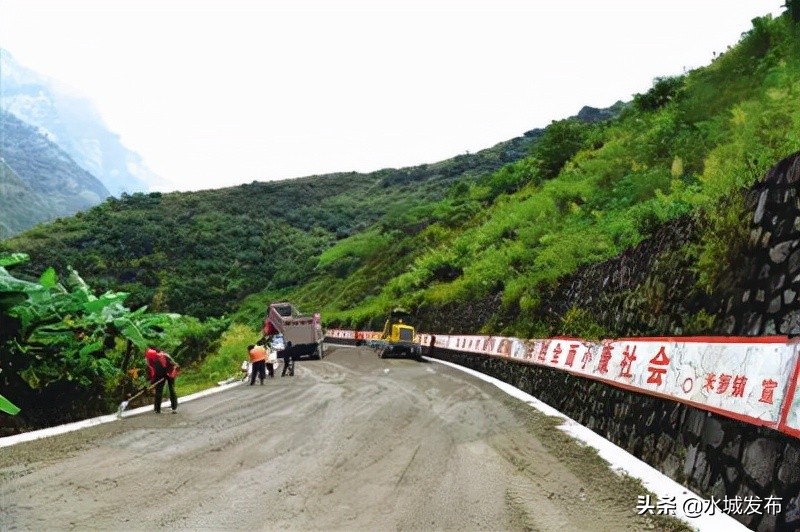 奏响为民办事三部曲,奏响为群众办实事的崭新乐章