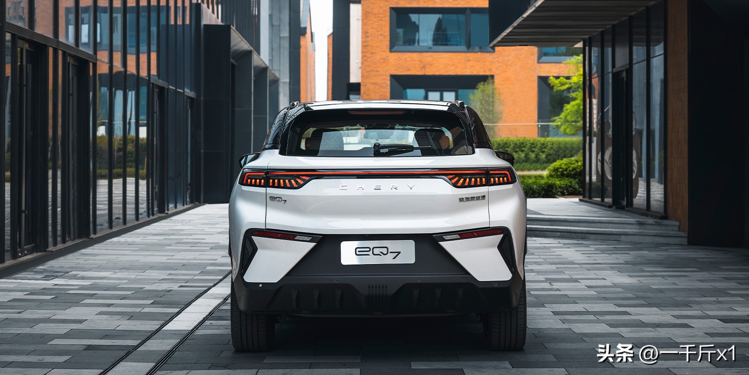 奇瑞瑞虎8plusphev插电混动售价,奇瑞新能源汽车新款eq7