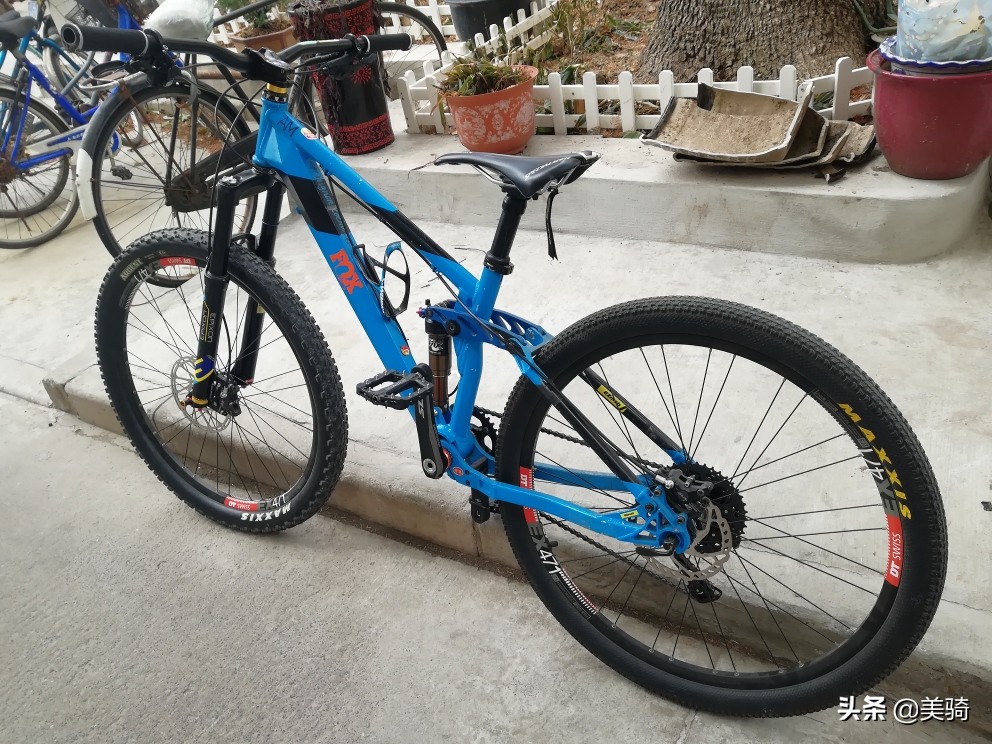 软尾山地车的改装攻略,爆改26寸xc山地车