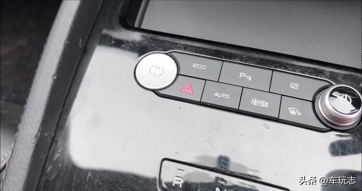 e6比亚迪新能源汽车,纯电动比亚迪e6不容忽视的亮点