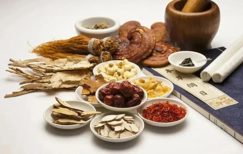 胸椎关节紊乱推拿手法,经方身痛逐瘀散配方