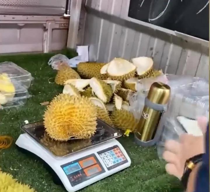 卖榴莲的利润大概是多少,摆摊卖榴莲有百分之多少的利润