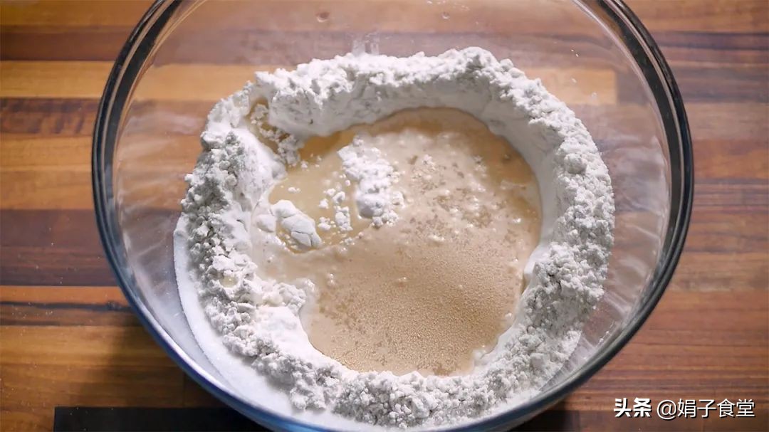 不揉面不擀皮就能做的美味水煎包,水煎包怎么做才能外酥里嫩