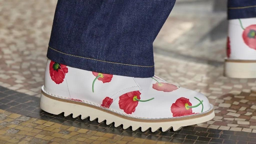 从里原宿走向巴黎，Nigo交上KENZO首份答卷