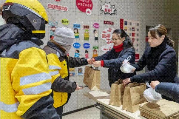 工会驿站打卡,工会暖心驿站设施