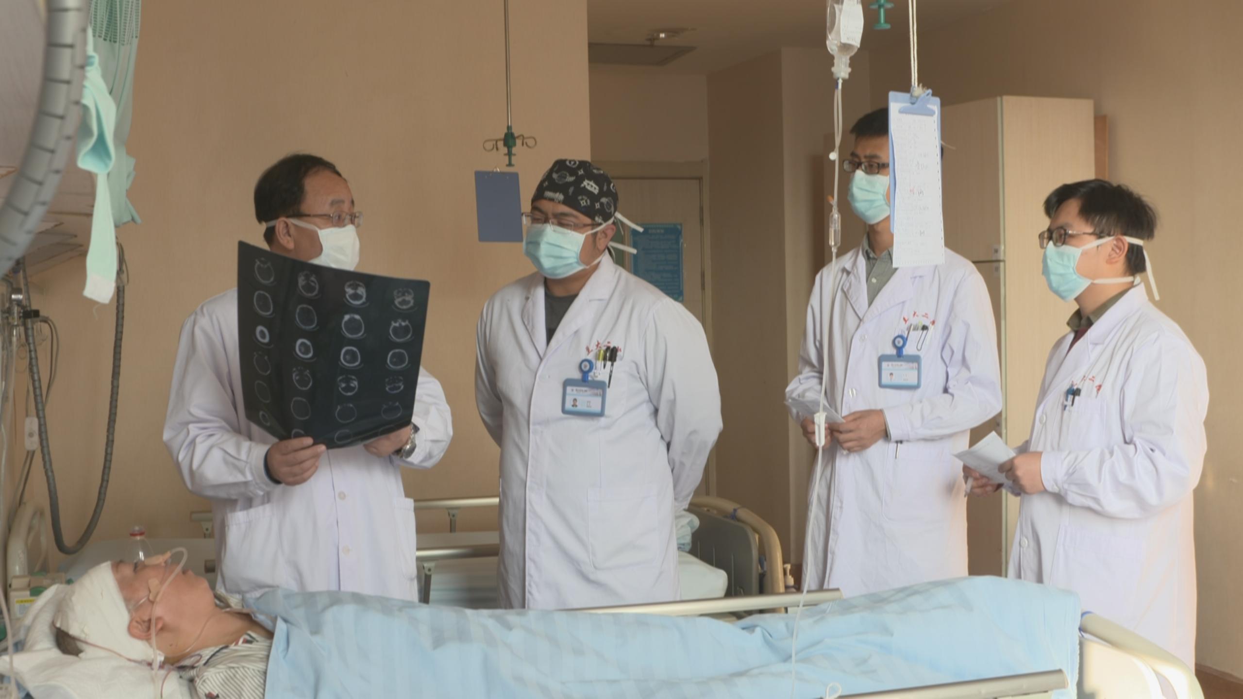 聚焦科研厚植沃土——记神经外科潘亚文教授