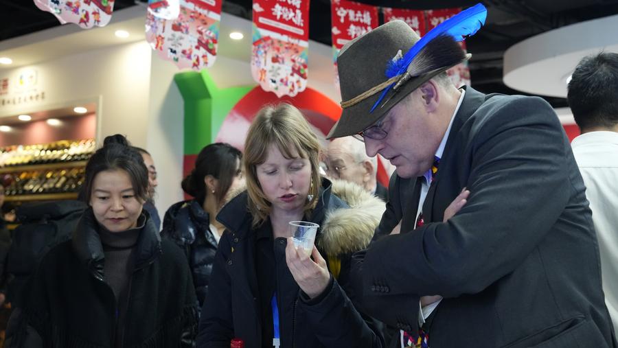 19个项目集中签约,19个项目集体签约