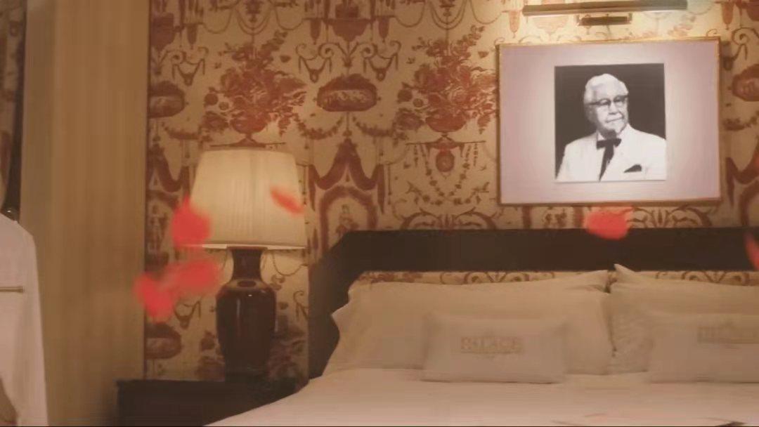 出“殡葬风”围挡，LV巨物营销赢麻了？