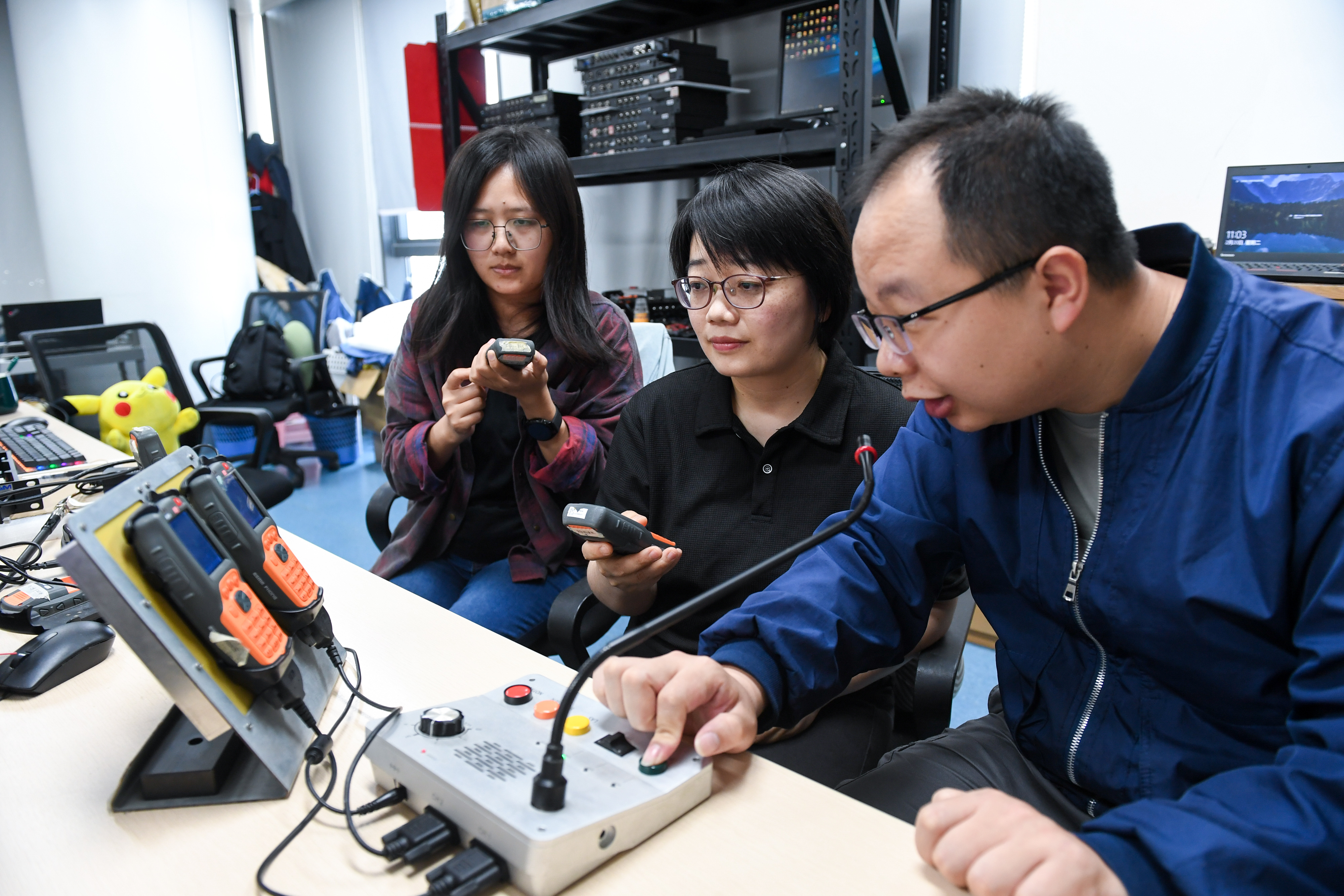 新华全媒+·履职一年间丨全国人大代表陈淑贤:关注数据安全培养高技能人才