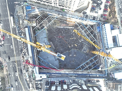 从“大水坑”到超高层，南京路1号沉寂17年后蝶变