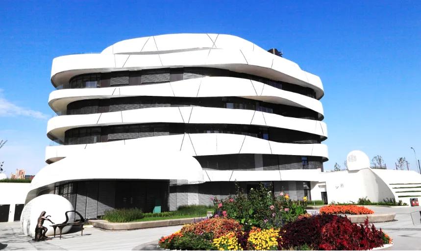 “逆行”布局投下“信任票”！今年首场圆桌会议，德企这样评价青岛