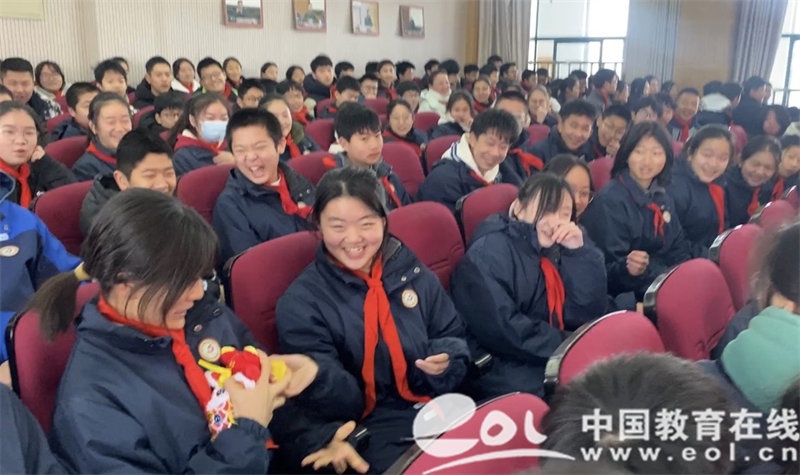 龙行龘龘启新程,龙行龘龘启新程逐梦同行谱新篇