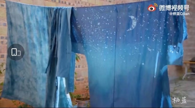 上热搜！取天地间的草木，云南女子将汉服染成了古诗词里的颜色