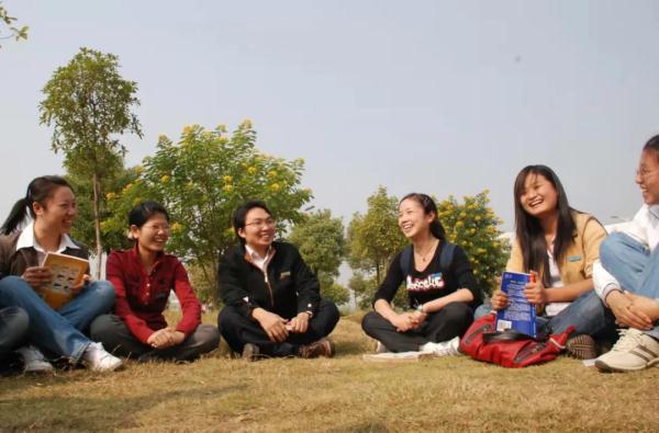 父亲绝症儿子离家出走,父亲精神病女儿12岁打工