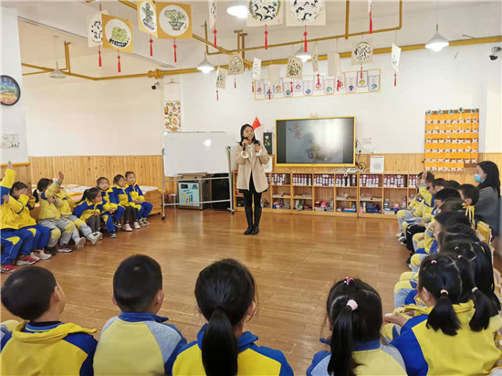 雨城三幼在雨城区2021年幼儿园早期阅读“三种文体”线上教学展评活动中喜获佳绩