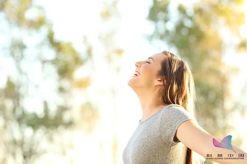 晚上睡觉多梦睡醒还很累怎么回事,总感觉很疲劳怎么都睡不够
