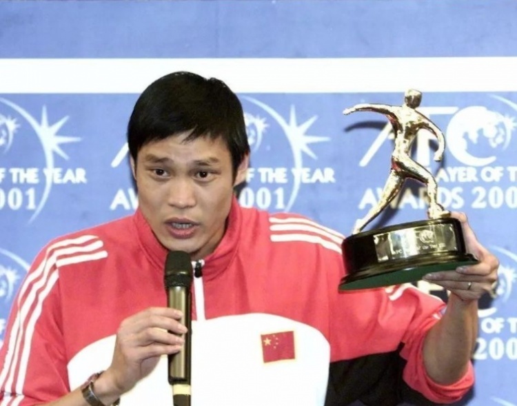 足球人物志范志毅,范志毅范大将军20年足球生涯回顾